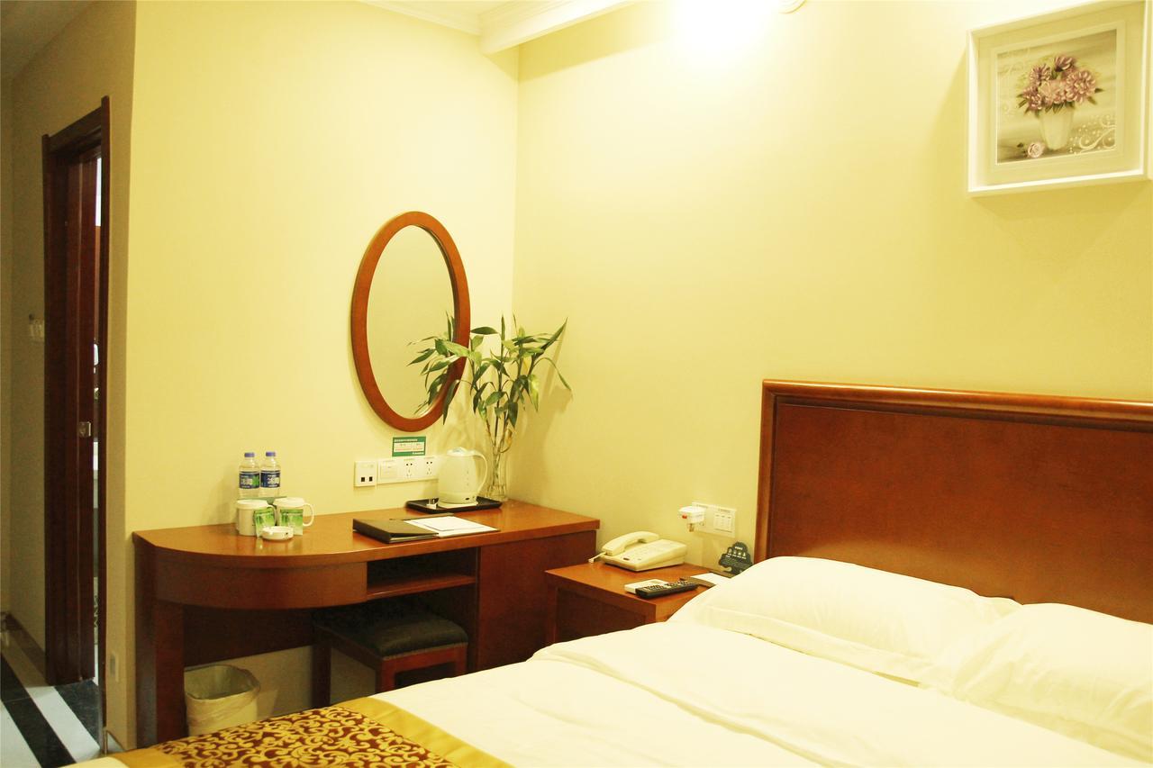 Greentree Inn Jiangsu Wuxi Luoshe Business Hotel 우시 외부 사진